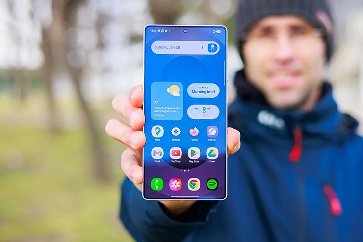 1-1764320860-26-width740height495