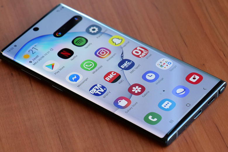 So sánh Galaxy S20 Plus với Galaxy Note 10 Plus: Nên chọn smartphone nào?